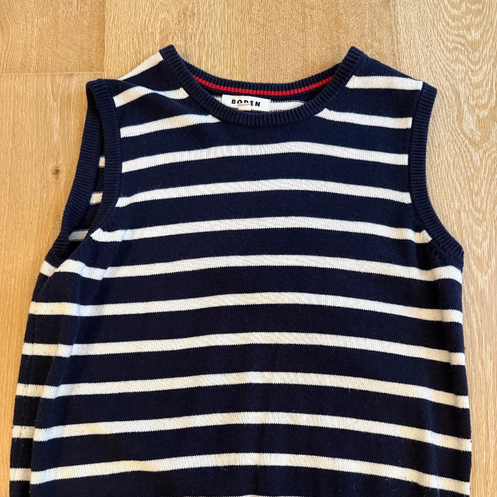 Boden Navy/White Sweater Vest Like New Size L